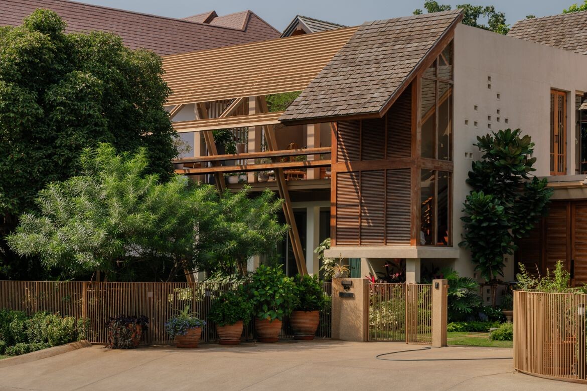 Timber touches surround a courtyard fit for the tropics
