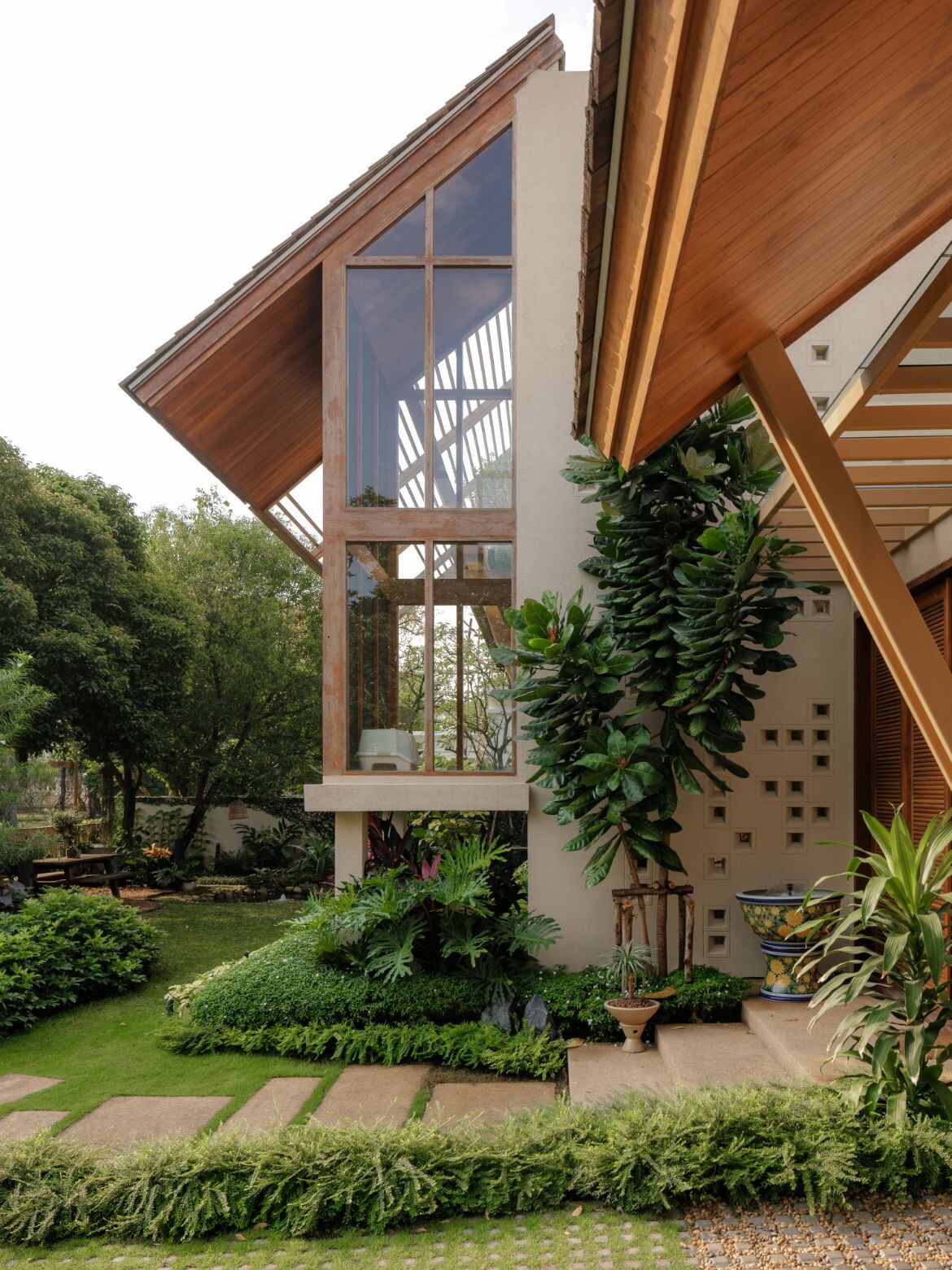 Design in Motion - PN House